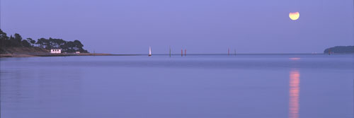 Panoramic Images of the New Forest : Lunar Eclipse over the Solent