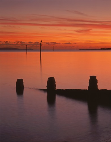 Coast : Groyne and Waymarker at Lepe at Sunset